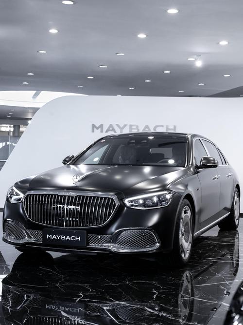 重庆231岚图汽车的售后服务让用户无忧出行，迈巴赫未来的豪华车趋势